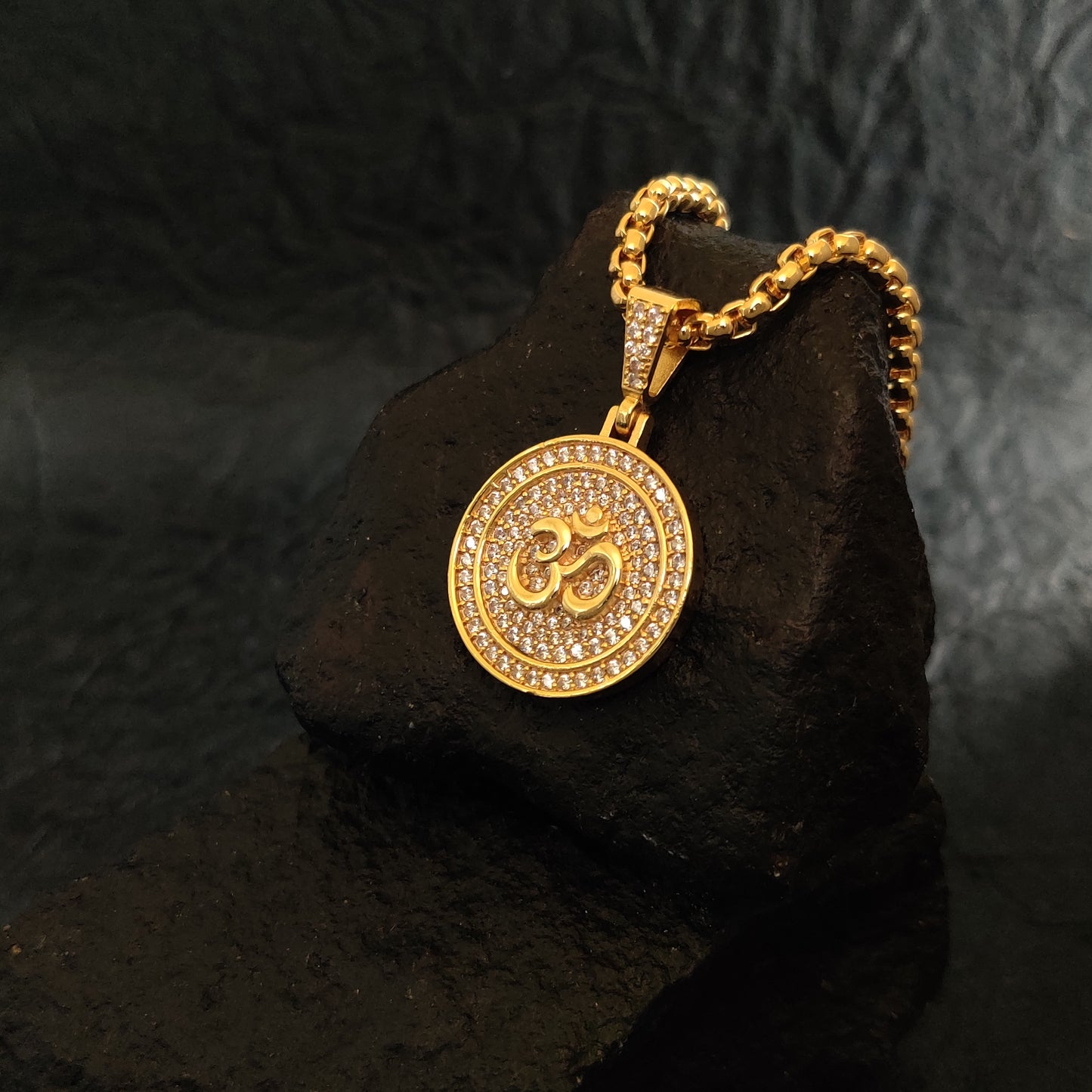 Zivia Om Aura Pendant with Studded Premium Diamonds and Gold Plated Chain