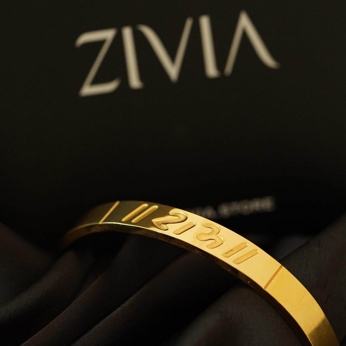 Shree Ram 24kt Gold Premium Bracelet