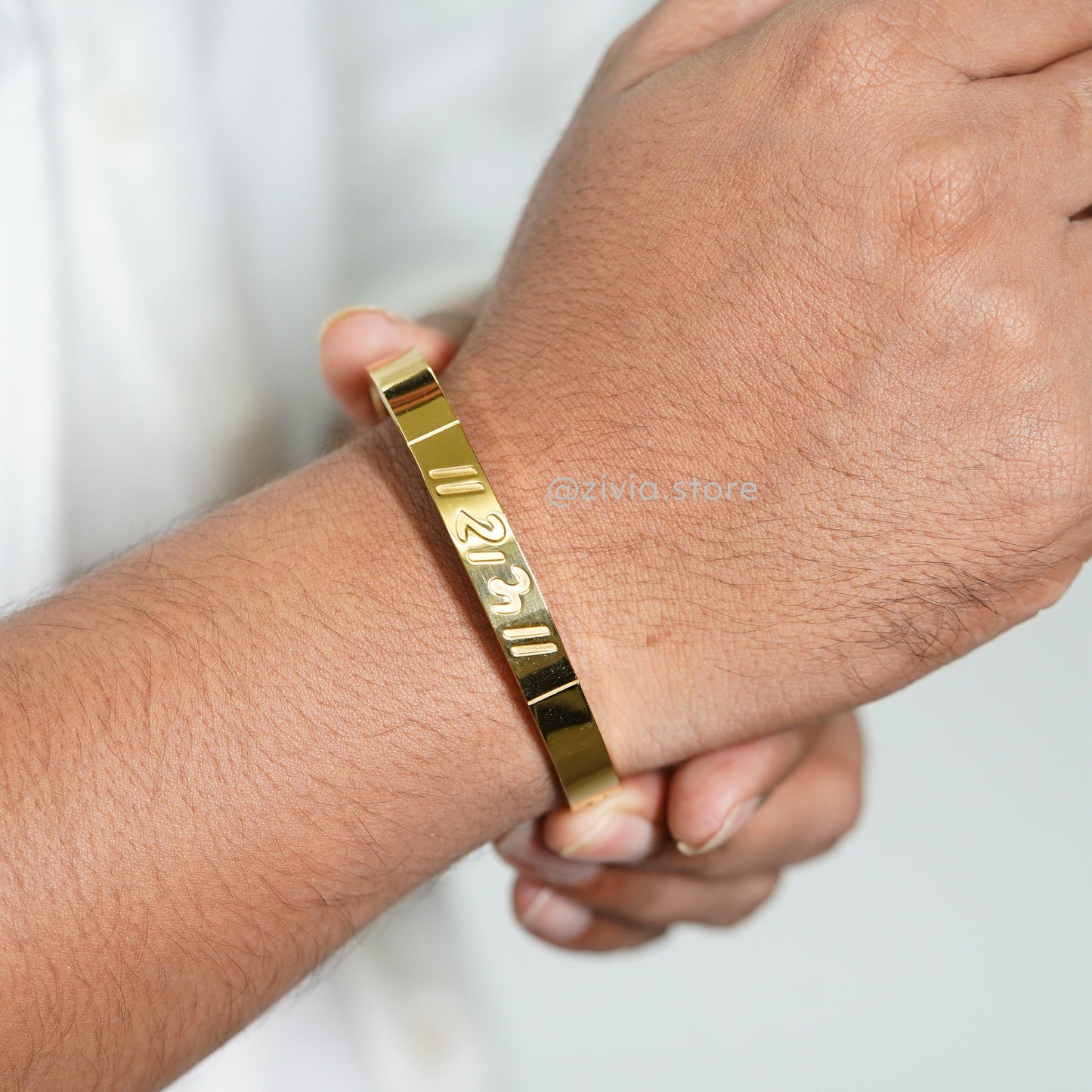 Shree Ram 24kt Gold Premium Bracelet