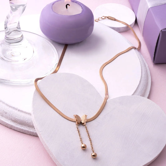 Rosegold Butterfly necklace with snake chain