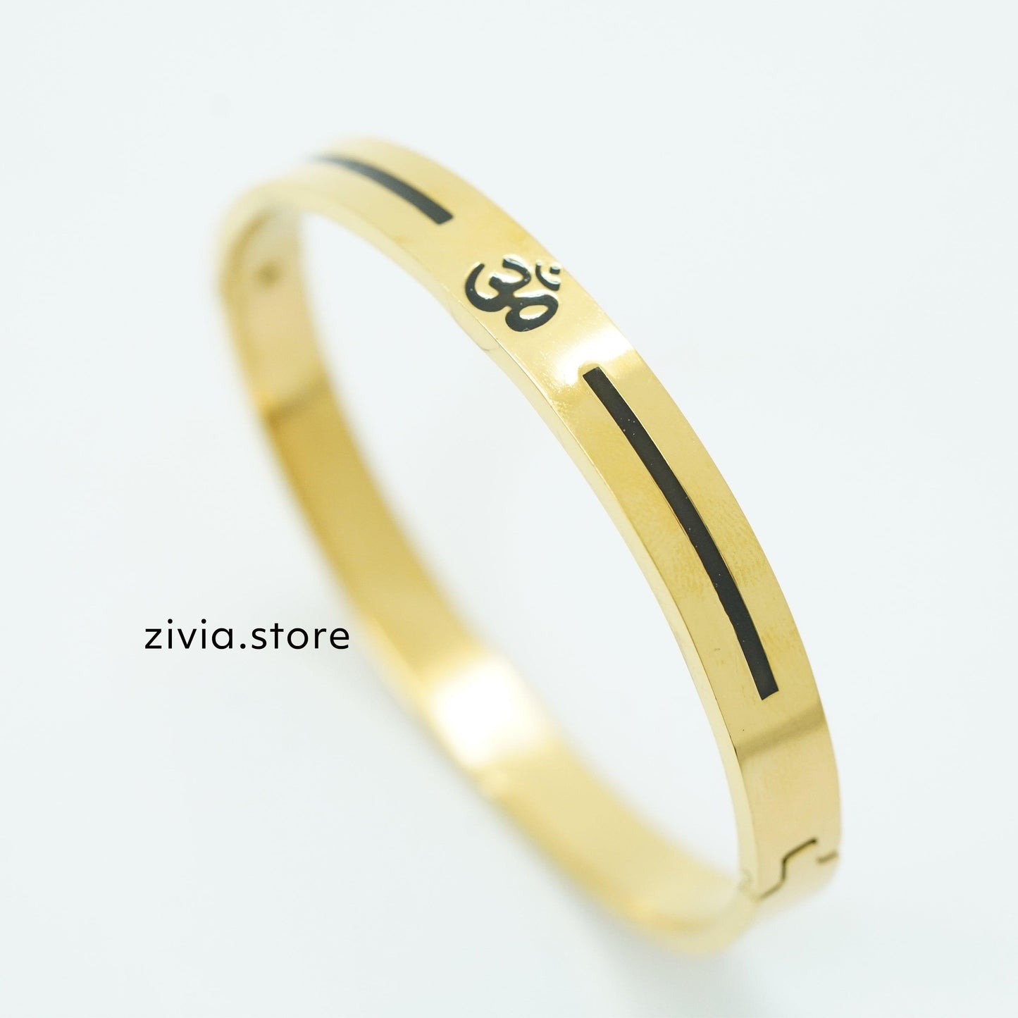 Om Black Line Kada 24kt Gold Plated